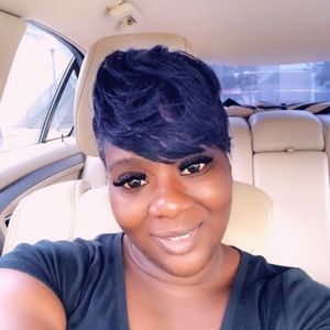 Meet your Posher, Takeisha